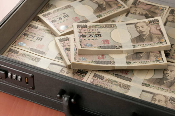 Japanese Yen Eyes Potential Intervention Amid Rising USD/JPY